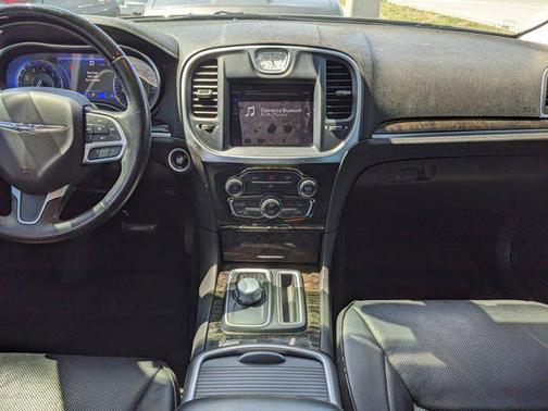 2019 Chrysler 300 Limited