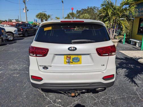 2019 Kia Sorento LX