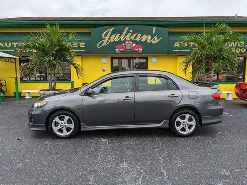 2013 Toyota Corolla S