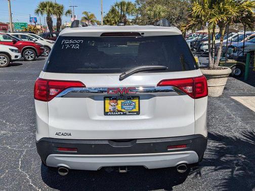 2017 GMC Acadia SLT-2