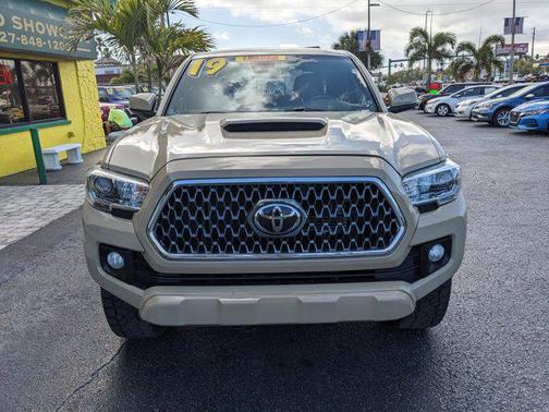 2019 Toyota Tacoma 