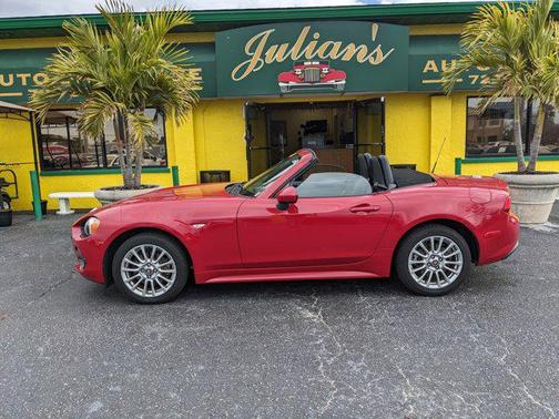 2019 FIAT 124 Spider Base