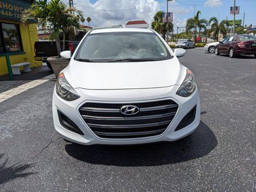 2016 Hyundai Elantra GT Base