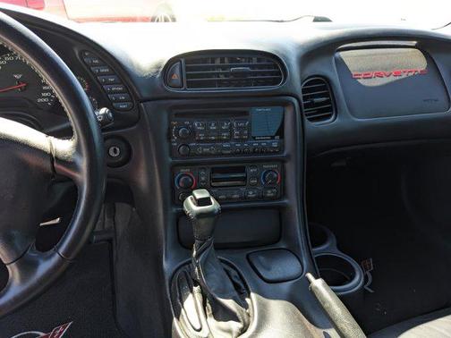 2001 Chevrolet Corvette Base