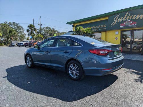 2016 Hyundai SONATA SE