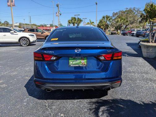 2019 Nissan Altima 2.5 SR