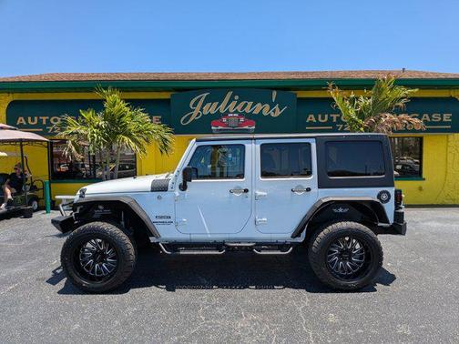 Bright White Clearcoat 2016 Jeep Wrangler Unlimited Sport
