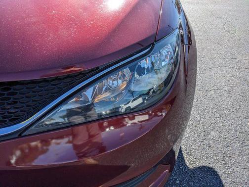 2020 Chrysler Voyager LXI