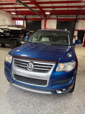 2010 Volkswagen Touareg VR6