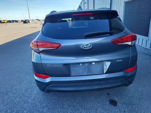 2018 Hyundai TUCSON SEL