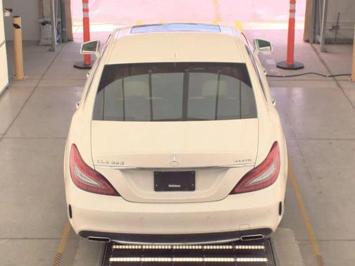 designo Diamond White Metallic 2016 Mercedes-Benz CLS-Class 4MATIC