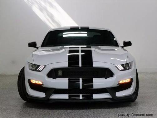 2019 Ford Shelby GT350 Base