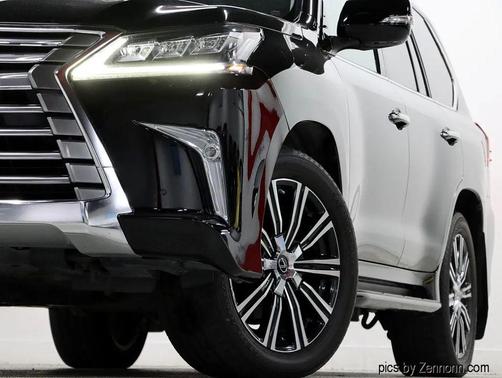 2018 Lexus LX 570 Base