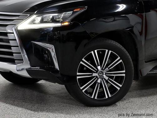 2018 Lexus LX 570 Base