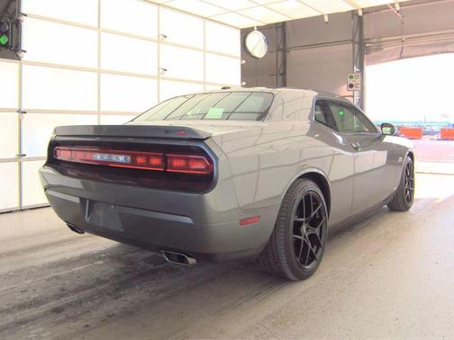 2012 Dodge Challenger SRT8 392