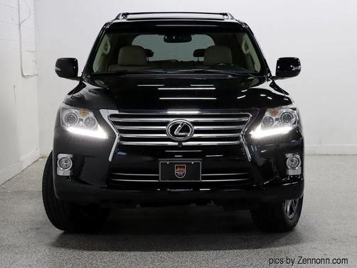 2013 Lexus LX 570 Base