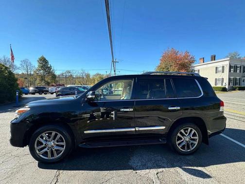2013 Lexus LX 570 Base