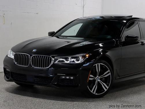 2016 BMW 750 i xDrive