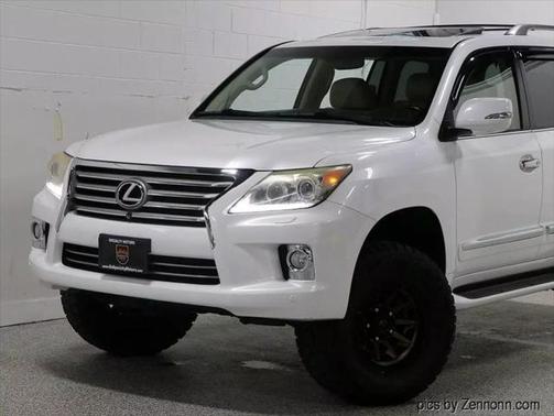 2013 Lexus LX 570 Base