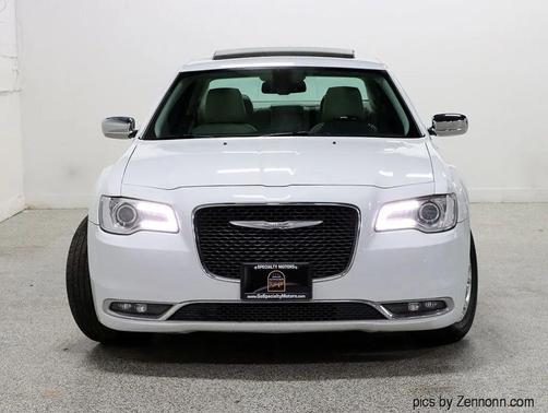 2015 Chrysler 300C Base