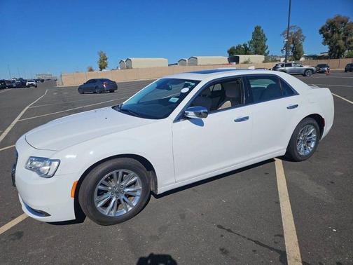 2015 Chrysler 300C Base