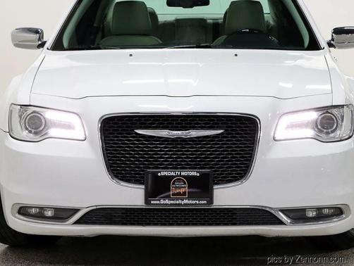 2015 Chrysler 300C Base