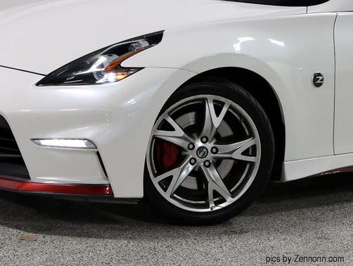 2016 Nissan 370Z Sport