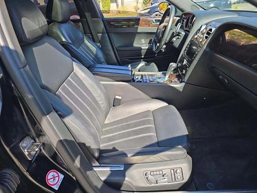 2006 Bentley Continental Flying Spur Flying Spur Sedan 4D