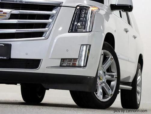 2018 Cadillac Escalade ESV Sport