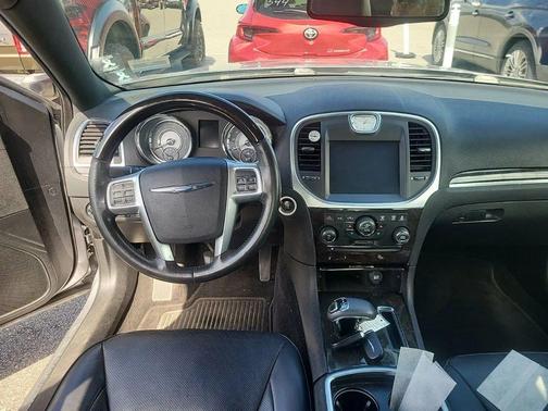 2013 Chrysler 300C Base