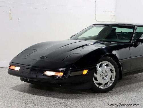 1996 Chevrolet Corvette Base