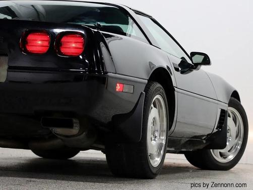 1996 Chevrolet Corvette Base