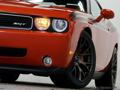 2009 Dodge Challenger SRT8