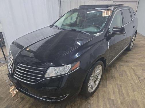 2019 Lincoln MKT Reserve