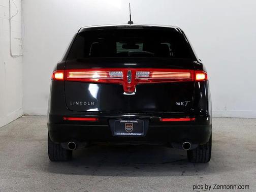 2019 Lincoln MKT Reserve