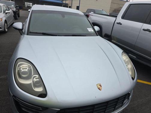 2015 Porsche Macan S