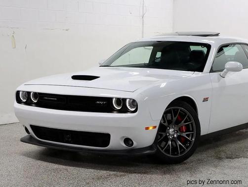 2016 Dodge Challenger SRT 392