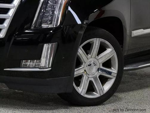 2017 Cadillac Escalade Sport