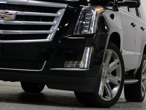 2017 Cadillac Escalade Sport