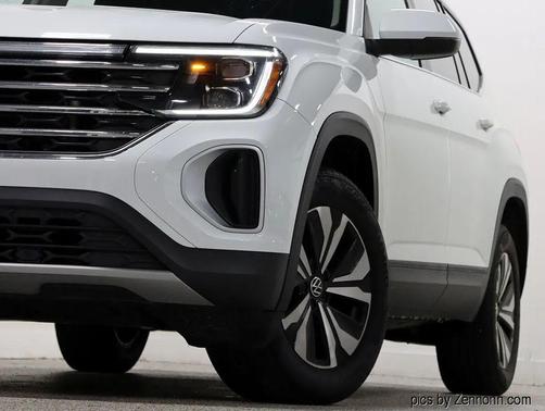 2024 Volkswagen Atlas 2.0T SE