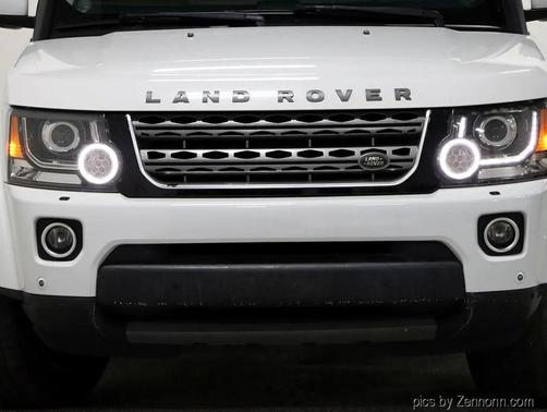 2016 Land Rover LR4 Base