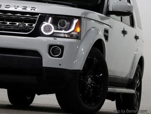 2016 Land Rover LR4 Base