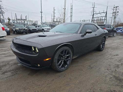 2021 Dodge Challenger SXT