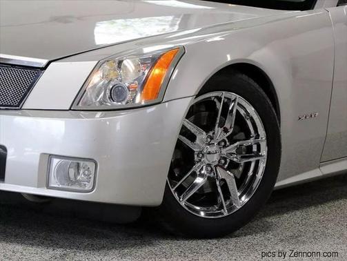 2005 Cadillac XLR Base