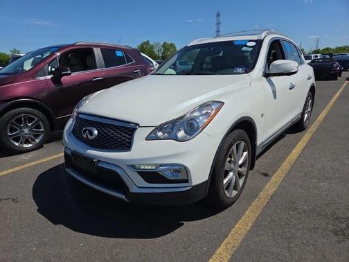 Majestic White 2017 INFINITI QX50 Base