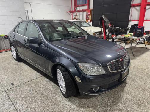 2011 Mercedes-Benz C-Class C 300 4MATIC Luxury