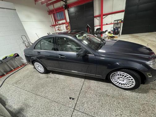 2011 Mercedes-Benz C-Class C 300 4MATIC Luxury