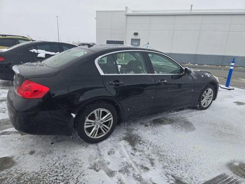 2013 INFINITI G37x Base