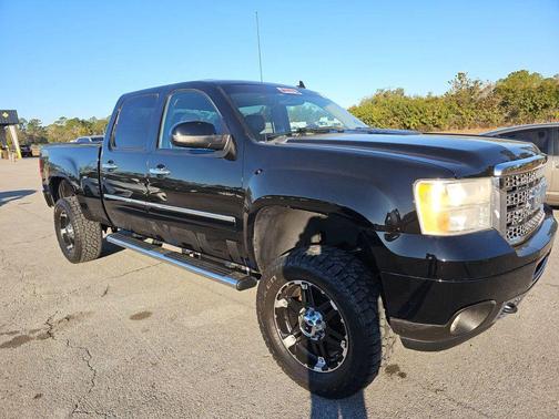 2011 GMC Sierra 2500 Denali