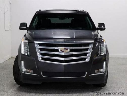 2017 Cadillac Escalade Sport